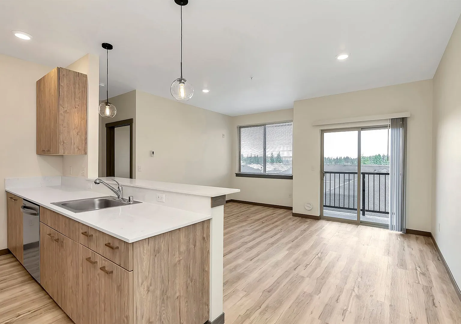 Viero Apartments - 13521 97th Ave E — Photo 2