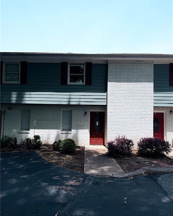 1st image of 1838 Dunlap Ave APT I