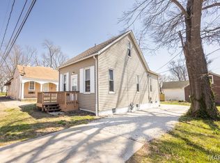 506 E McKinley St, Belleville, IL