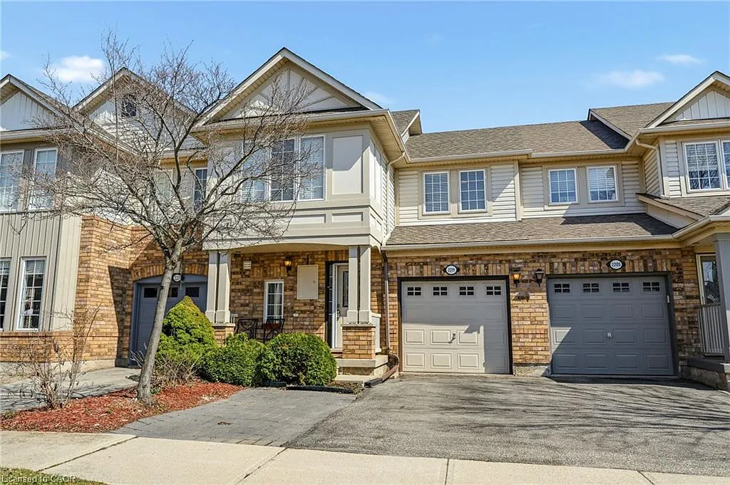 2211 Amberglen Ct photo 1