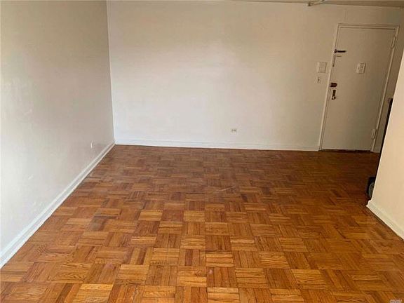 4th image of 13705 Franklin Ave APT 1O