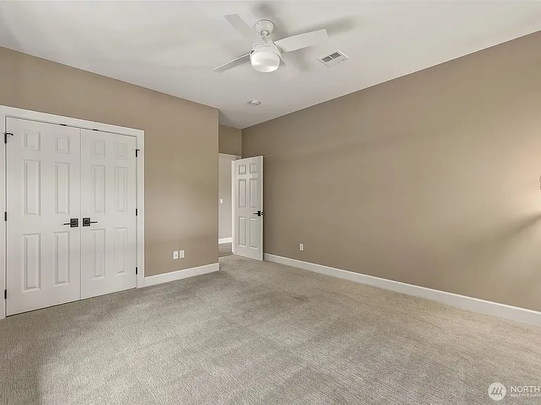 2643 Molten Ct — Photo 10