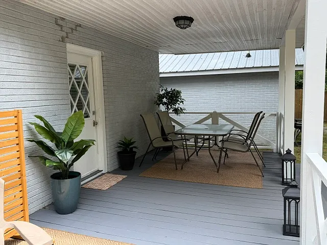 Large Deck with Dining Area