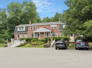 28 Harris St APT 2, Acton, MA 01720