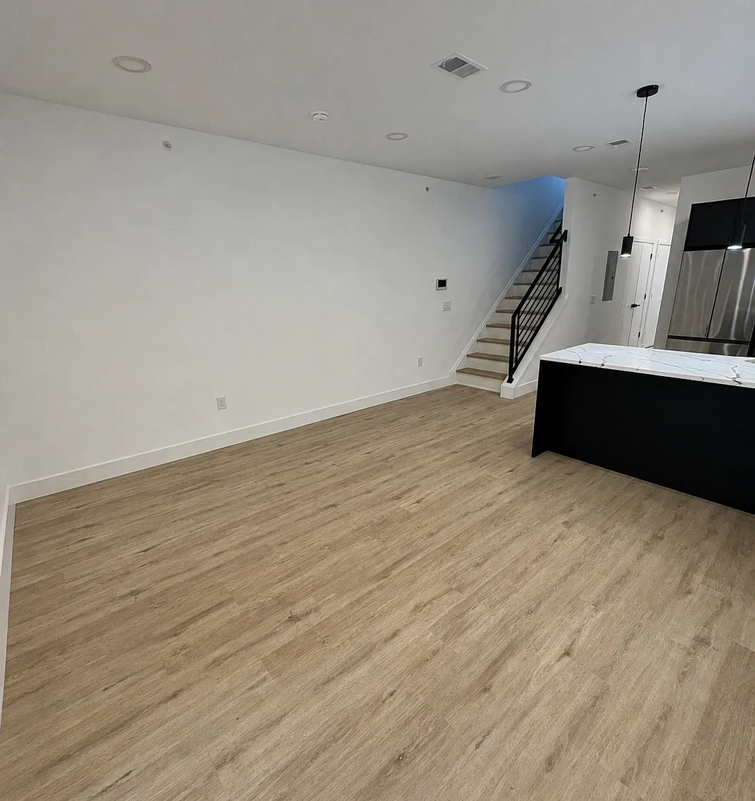 2 bed, 1200 sqft, $1,800 — Photo 4
