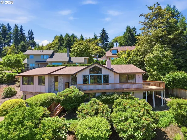 3066 Soloman Loop, Eugene, OR 97405