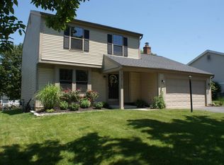 3816 Peak Ridge Dr, Columbus, OH 43230