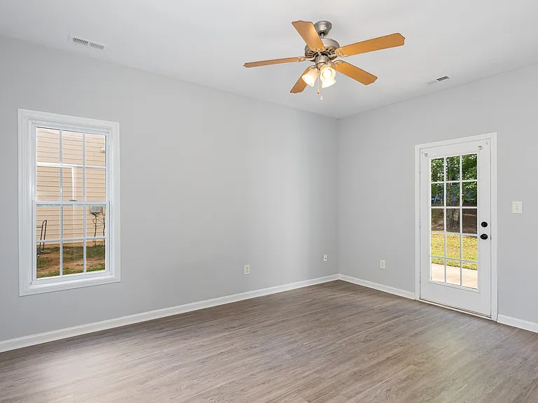 108 Caribbean Ct — Photo 5