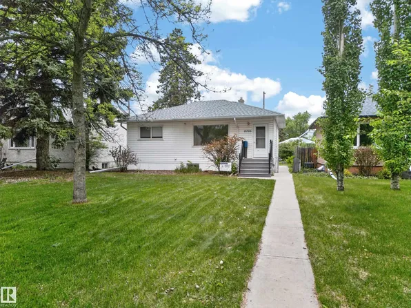 8706 83rd Ave NW, Edmonton, AB T6C 1B3