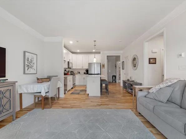 4203 Peters Farm Way #4203, Westborough, MA 01581