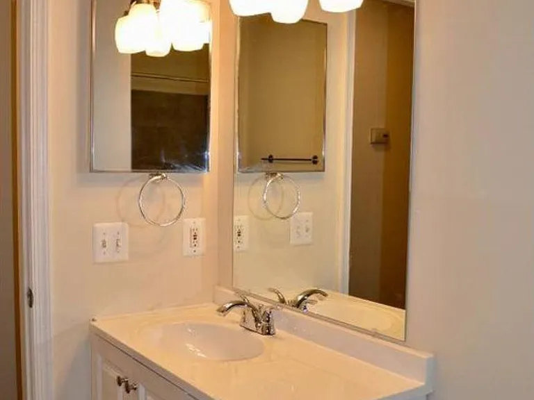 35 Rickard Ct — Photo 4