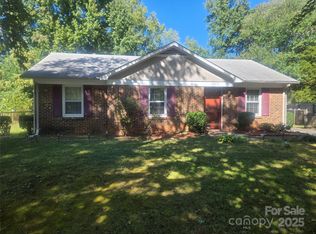 4329 Stepping Stone Dr, Charlotte, NC 28215