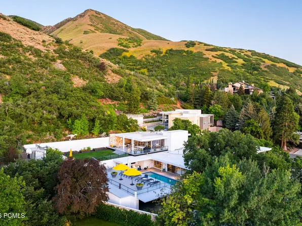 3017 E Saint Marys Cir, Salt Lake City, UT 84108