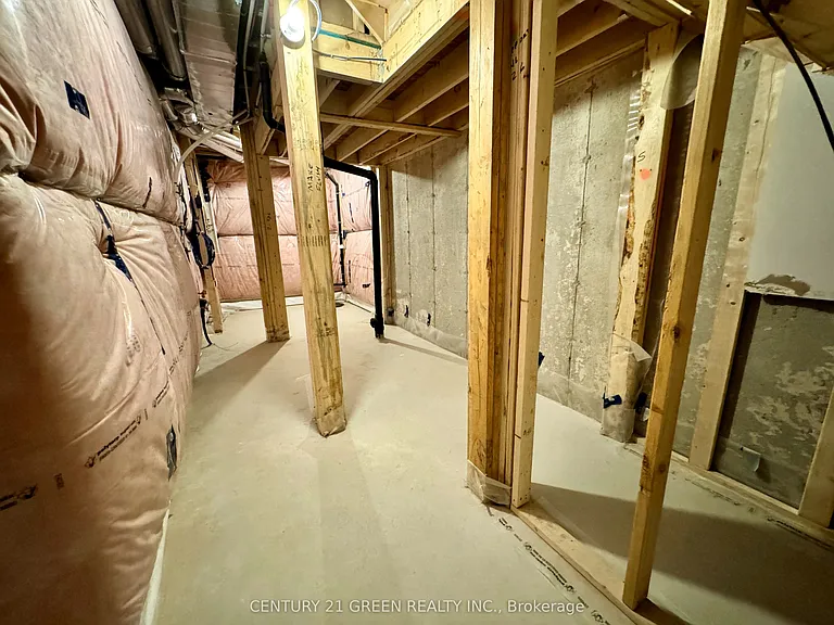 183 Broadacre Dr — Photo 42