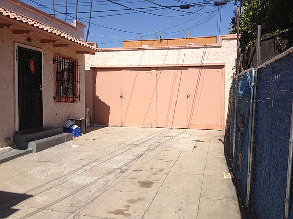 3rd image of 304 N Kenmore Ave