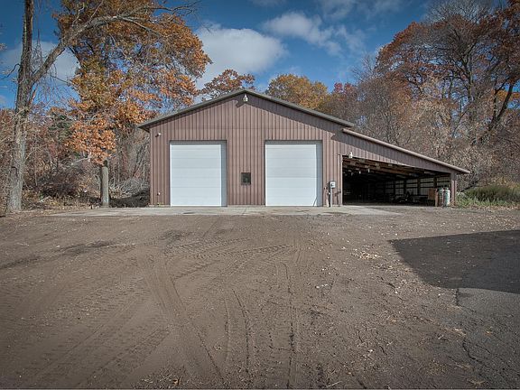 3rd image of 30761 Heather St NW