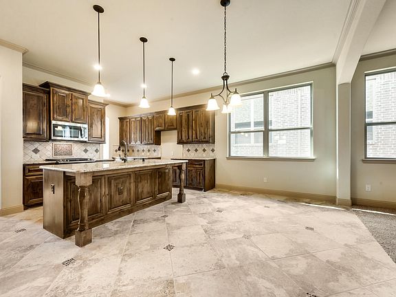3rd image of 8508 Meadow Sweet Ln