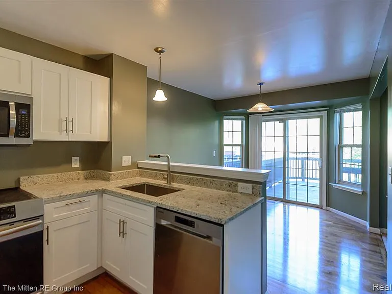 8691 Ironwood Dr — Photo 10