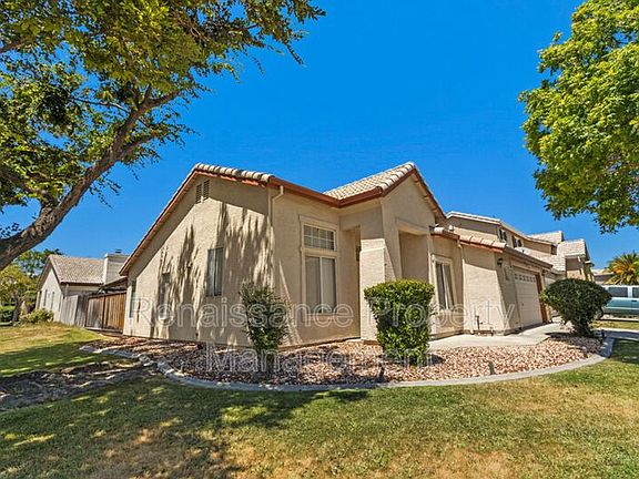 2nd image of 1411 Teakwood Way