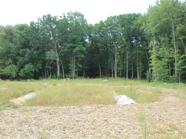 4119 Butternut Dr, Lehigh Township, PA 18088