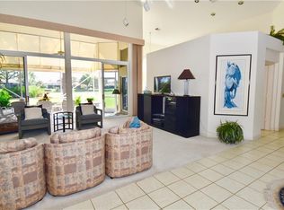 2011 NW Laurel Oak Ln, Palm City, FL 34990