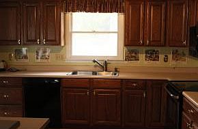 4th image of 109 Tiffany Ln