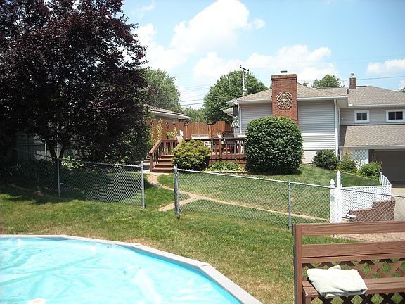 3rd image of 3968 Highland Dr
