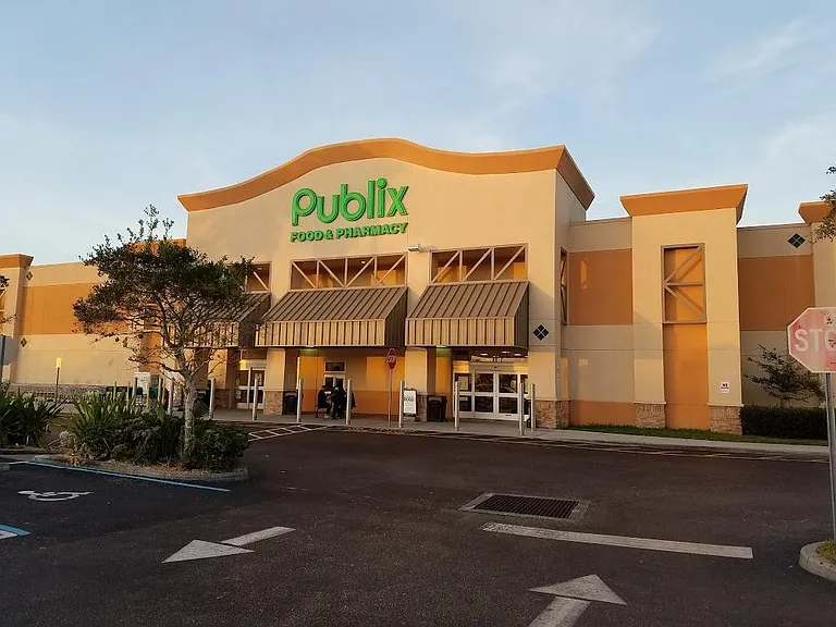 Publix at Landstar