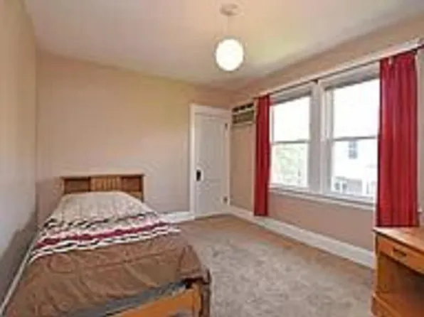 465 Lloyd Pl #2, Cincinnati, OH 45219