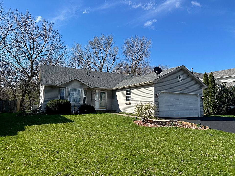 2nd image of 2525 Silver Rock Dr