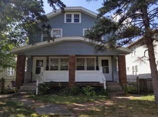 907 Thomas Rd, Columbus, OH 43212