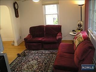 2nd image of 267 Tenafly Rd