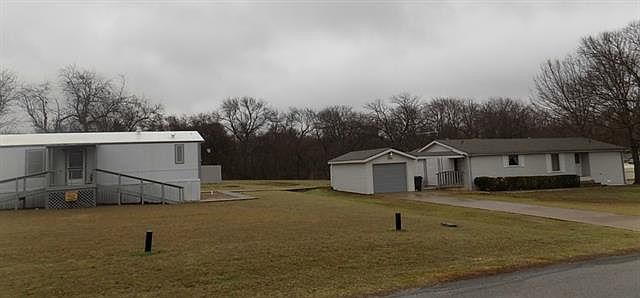 1st image of 2225 Windmill Dr