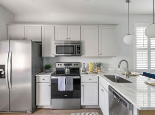 2021 Arbutus Ave, North Charleston, SC 29405