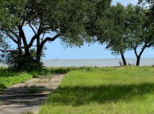 4915 E Belle Fontaine Rd, Ocean Springs, MS 39564