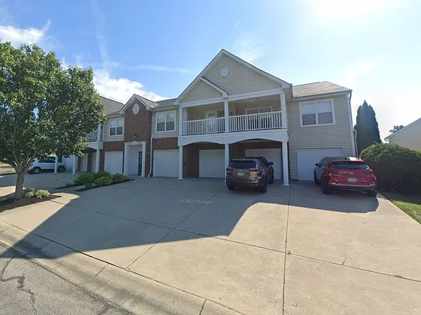 3694 Chestnut Park Ln, Cleves, OH 45002