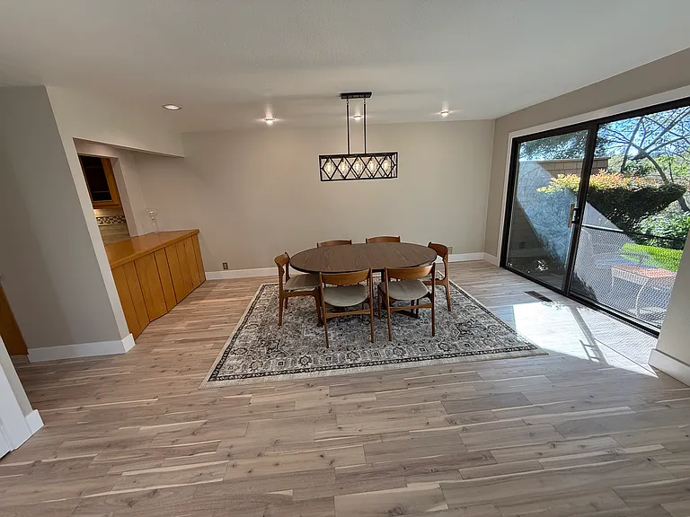 1751 Silverado Trl — Photo 4