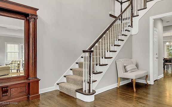 2nd image of 59 Waverly Ave