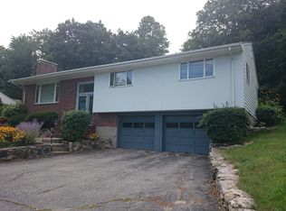 594 Newton St, Brookline, MA 02467