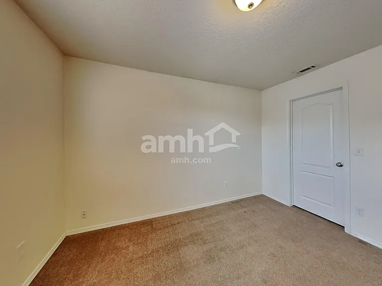 372 W Wood Owl Dr — Photo 20