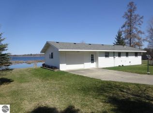 4595 E State Rd, Hale, MI 48739