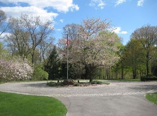 9 Wrights Mill Rd, Armonk, NY 10504