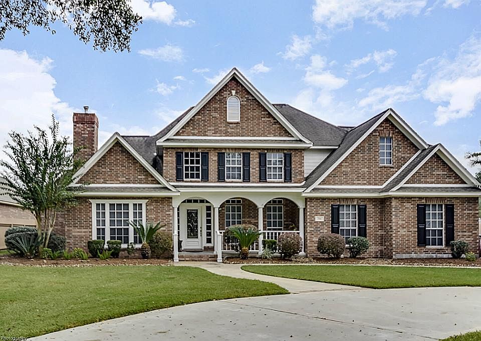 1st image of 708 Heritage Oaks Dr