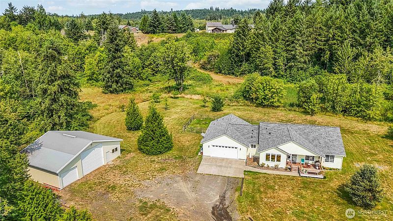 5th image of 312 Fuller Road