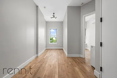 Rented by Rennit Inc.