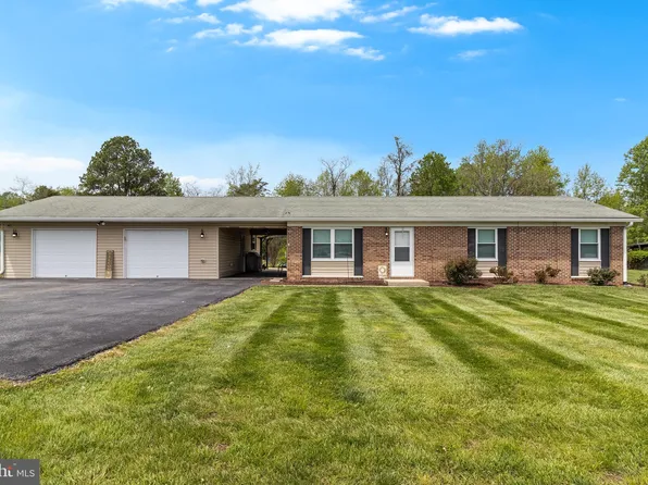 10020 Pages Ct, White Plains, MD 20695