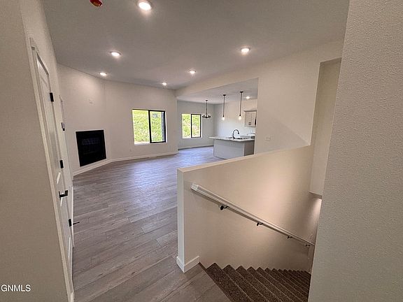 2nd image of 1203 Tara Ln SW