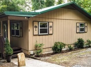 2 Jefferson Cir, Asheville, NC 28805