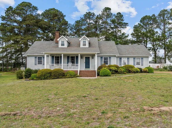 664 Marler Rd, Benson, NC 27504