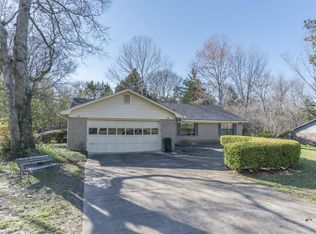 105 Apache Dr, Starkville, MS 39759